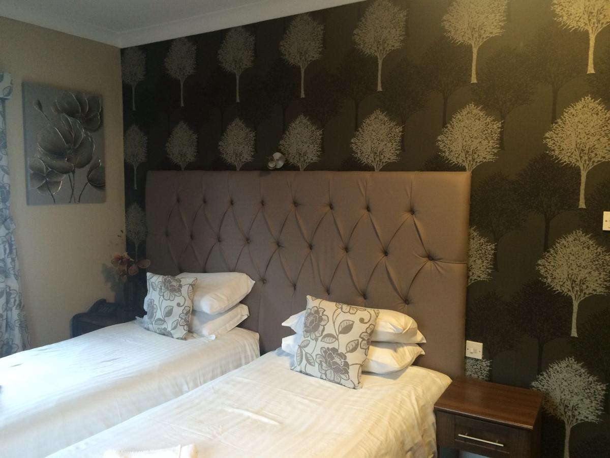 The Griffin Inn St Helens  Eksteriør billede